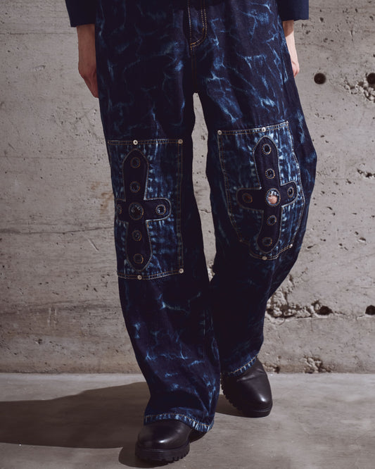 Steel frame knee denim pants